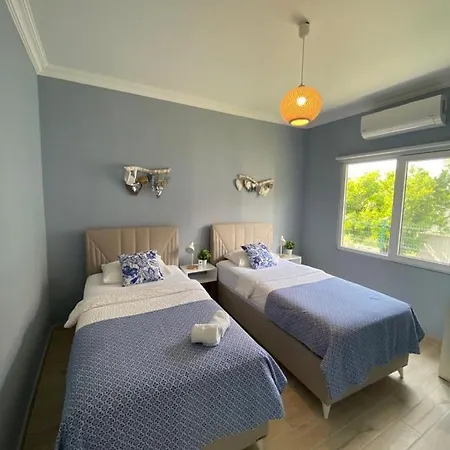 Hotel Myra